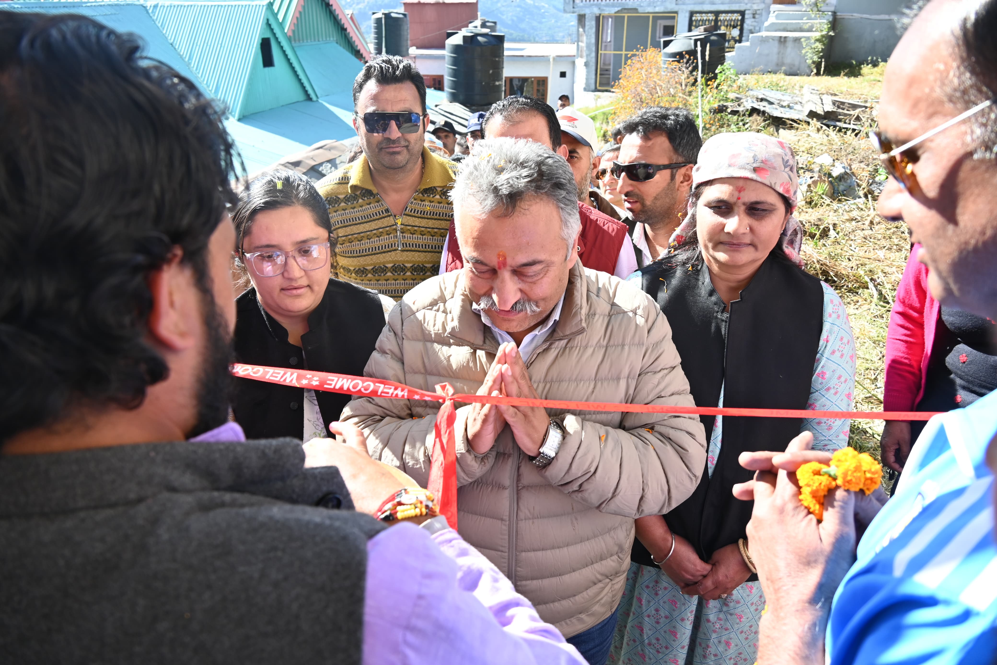 खेल प्रतियोगिताओं से युवाओं का शरीर और मस्तिष्क बनते हैं स्वस्थ और सुदृढ़ - रोहित ठाकुर
